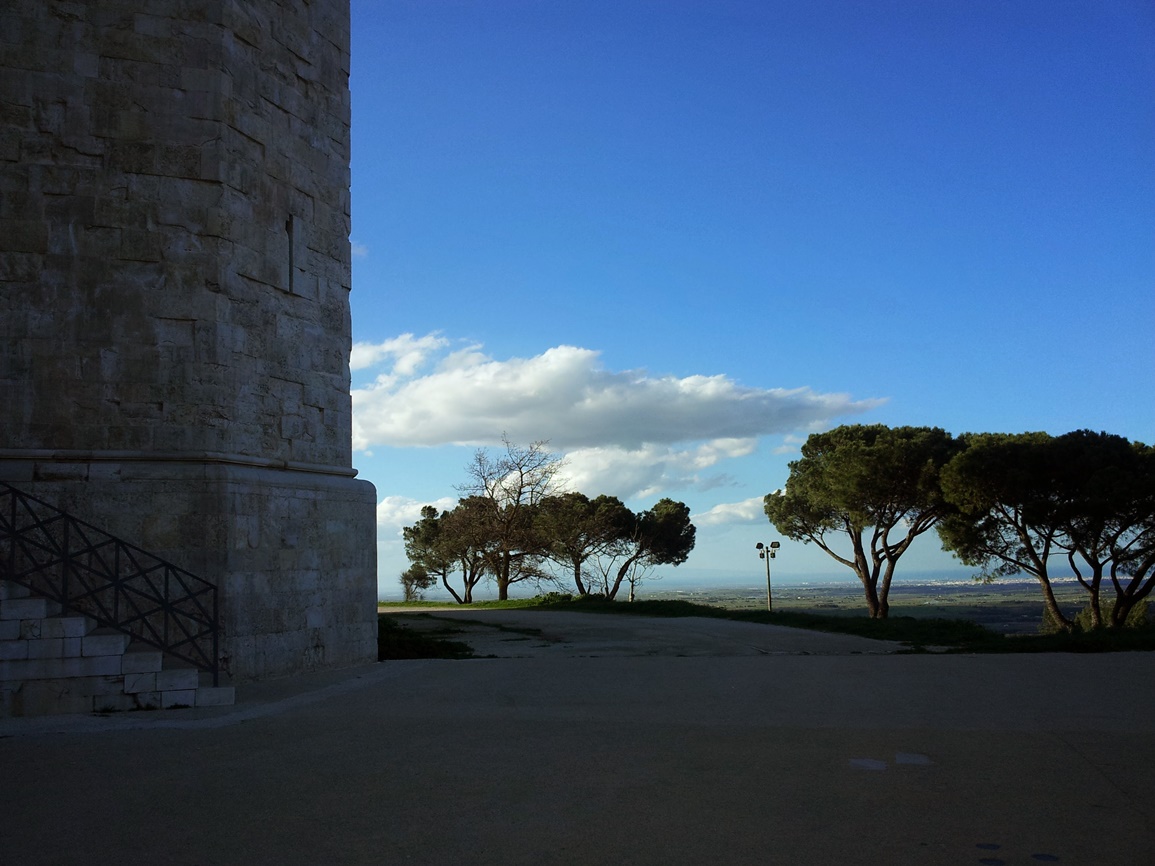 casteldelmonte03