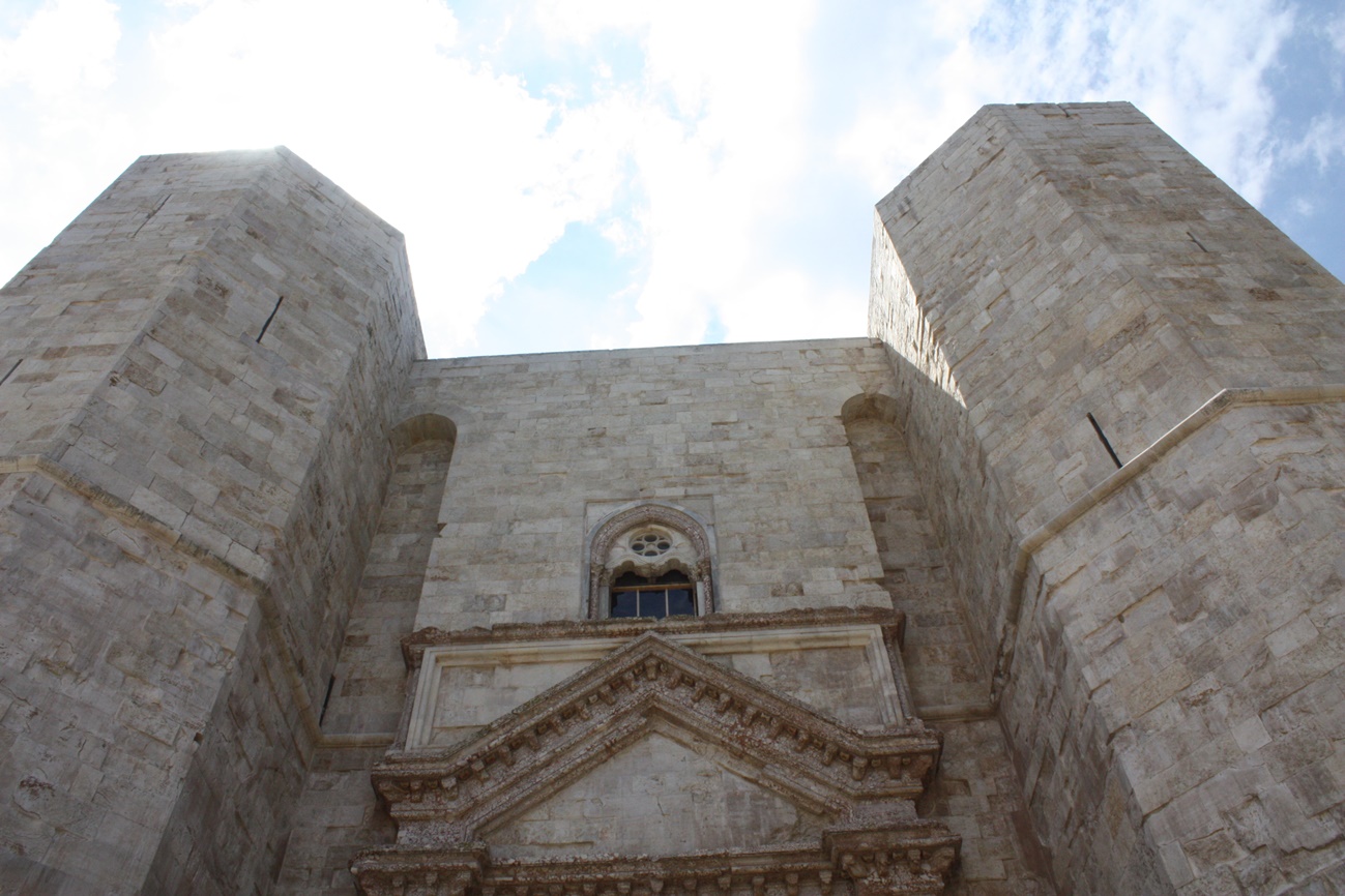 casteldelmonte08